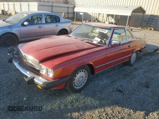 1988 Mercedes-Benz 560 Series 560SL with VIN WDBBA48D8JA086821, listed as a Copart auction lot 46036055 with 147,920 mi miles and Salvage Title. Bid and sale history available at carsss.com. Image 1.