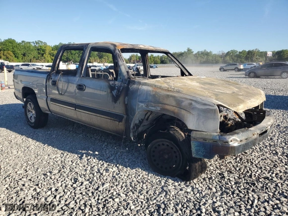 2006 Chevrolet Silverado 1500 LS with VIN 2GCEK13V361268910, listed as a Copart auction lot 49885805 with 0 mi miles and Non Repairable. Bid and sale history available at carsss.com. Image 4.