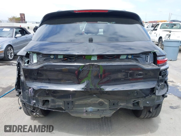 2022 Porsche Macan z VIN WP1AA2A55NLB00378, wystawiony jako IAAI lot #42338661 z przebiegiem 28 045 mil mil oraz . Historia ofert i sprzedaży dostępna na DreamBid. Obrazek 6.