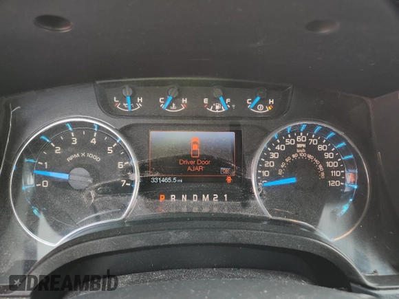 2014 Ford F-150 XL with VIN 1FTEW1CM3EFA71514, listed as a Copart auction lot 62580005 with 331,465 mi miles and Clean title. Bid and sale history available at DreamBid. Image 9.