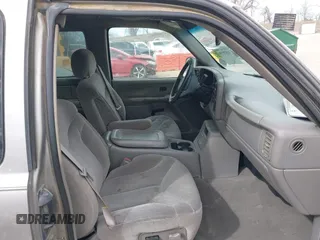 2000 GMC Sierra 1500 SLE with VIN 2GTEK19T1Y1262516, listed as a IAAI auction lot 41879799 with 179,604 mi miles and . Bid and sale history available at DreamBid. Image 5.