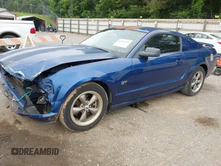 2006 Ford Mustang GT Deluxe with VIN 1ZVHT82HX65266291, listed as a IAAI auction lot 42526931 with 142,407 mi miles and . Bid and sale history available at DreamBid. Image 2.