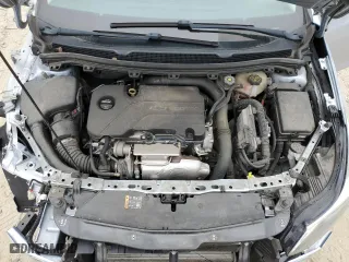 2018 Chevrolet Cruze LT with VIN 1G1BE5SM9J7119058, listed as a Copart auction lot 48553795 with 120,468 mi miles and Salvage Title. Bid and sale history available at carsss.com. Image 11.