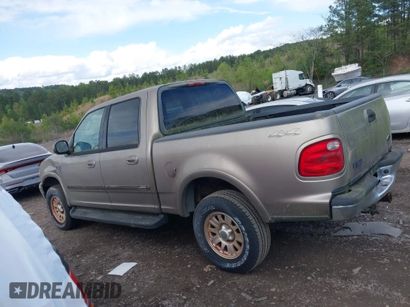 2003 Ford F-150 XLT with VIN 1FTRW08L63KD06455, listed as a IAAI auction lot 41988549 with 138,168 mi miles. Bid and sale history available at carsss.com. Image 14.