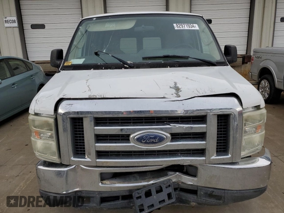2009 Ford Econoline Passenger XL with VIN 1FBNE31L69DA54219, listed as a Copart auction lot 82971934 with 251,549 mi miles and Salvage title. Bid and sale history available at DreamBid. Image 5.