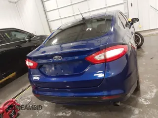2016 Ford Fusion SE with VIN 3FA6P0HD0GR250545, listed as a IAAI auction lot 41295405 with 173,414 mi miles. Bid and sale history available at carsss.com. Image 17.