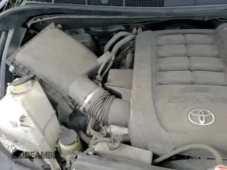 2018 Toyota Tundra Limited с VIN 5TFHY5F18JX695183, выставлен на аукционе Copart как лот 81668945 с пробегом 92 468 миль миль и Списание • Salvage title. История ставок и продаж доступна на DreamBid. Изображение 13.