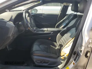 2020 Toyota Avalon Hybrid XSE z VIN 4T1E21FB3LU014885, wystawiony jako Copart lot #53574935 z przebiegiem 65 173 mil mil oraz Szkoda całkowita • Salvage title. Historia ofert i sprzedaży dostępna na DreamBid. Obrazek 7.