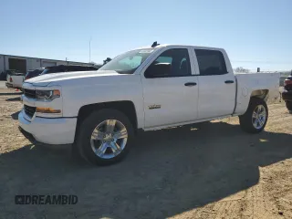 2018 Chevrolet Silverado 1500 Custom with VIN 3GCPCPECXJG410075, listed as a Copart auction lot 49449185 with 73,043 mi miles and Salvage Title. Bid and sale history available at DreamBid. Image 1.