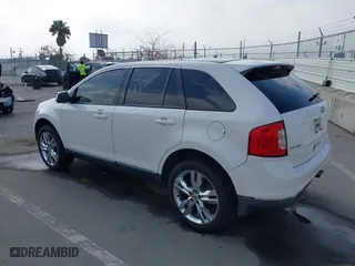 2012 Ford Edge SEL with VIN 2FMDK3JC7CBA93135, listed as a IAAI auction lot 42084352 with 162,685 mi miles. Bid and sale history available at carsss.com. Image 3.