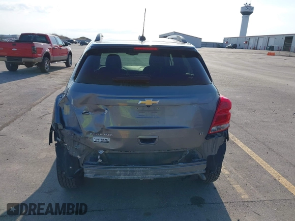 2020 Chevrolet Trax LT with VIN 3GNCJPSB7LL150297, listed as a IAAI auction lot 42077006 with 77,381 mi miles and . Bid and sale history available at DreamBid. Image 17.