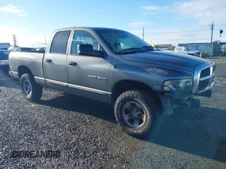 2005 Dodge 1500 SLT with VIN 1D7HU18D85S349235, listed as a IAAI auction lot 41515800 with 294,865 mi miles. Bid and sale history available at carsss.com. Image 1.
