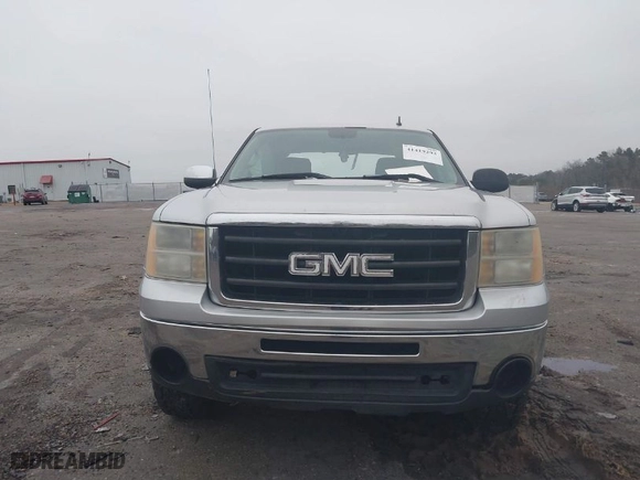 2011 GMC Sierra 1500 SLE with VIN 3GTP1VE09BG361260, listed as a IAAI auction lot 41419293 with 193,433 mi miles. Bid and sale history available at carsss.com. Image 12.