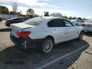 2014 BMW 7 Series 750i с VIN WBAYA8C56ED825303, выставлен на аукционе Copart как лот 46189695 с пробегом 77 573 миль миль и Списание • Salvage title. История ставок и продаж доступна на DreamBid. Изображение 3.