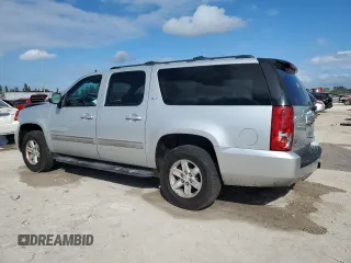 2013 GMC Yukon XL SLT with VIN 1GKS2KE70DR337150, listed as a Copart auction lot 47085345 with 72,099 mi miles and Salvage Title. Bid and sale history available at carsss.com. Image 2.