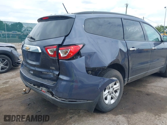 2014 Chevrolet Traverse LS z VIN 1GNKRFKD0EJ158364, wystawiony jako IAAI lot #42355074 z przebiegiem 124 449 mil mil oraz . Historia ofert i sprzedaży dostępna na DreamBid. Obrazek 6.