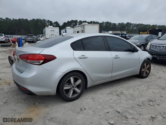 2018 Kia Forte LX with VIN 3KPFL4A72JE200987, listed as a Copart auction lot 44521395 with 113,775 mi miles and Salvage Title. Bid and sale history available at carsss.com. Image 3.