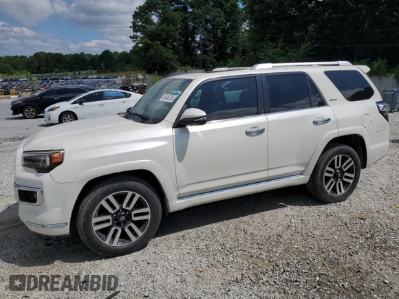 2015 Toyota 4Runner SR5 z VIN JTEZU5JR7F5100982, wystawiony jako Copart lot #63446785 z przebiegiem 237 064 mil mil oraz Czysty tytuł • Clean title. Historia ofert i sprzedaży dostępna na DreamBid. Obrazek 1.