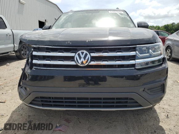 2018 Volkswagen Atlas Launch Edition with VIN 1V2BR2CA4JC502006, listed as a Copart auction lot 51957625 with 102,591 mi miles and Salvage title. Bid and sale history available at DreamBid. Image 5.