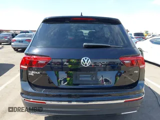 2018 Volkswagen Tiguan SEL with VIN 3VV3B7AX4JM056650, listed as a IAAI auction lot 42394948 with 35,696 mi miles and . Bid and sale history available at DreamBid. Image 17.