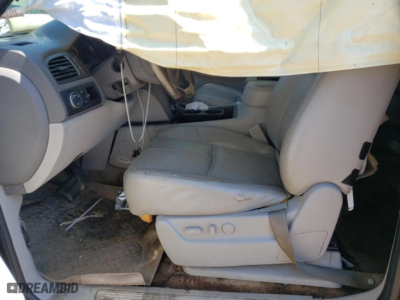 2007 Chevrolet Suburban LTZ with VIN 3GNFC16087G271853, listed as a Copart auction lot 54719044 with 0 mi miles and Salvage Title. Bid and sale history available at carsss.com. Image 7.