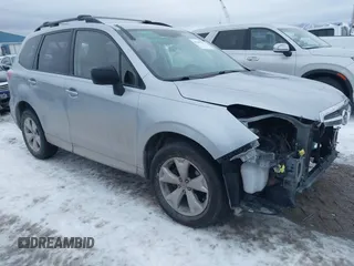2015 Subaru Forester 2.5i with VIN JF2SJABC0FH578968, listed as a IAAI auction lot 41301723 with 107,252 mi miles. Bid and sale history available at carsss.com. Image 1.