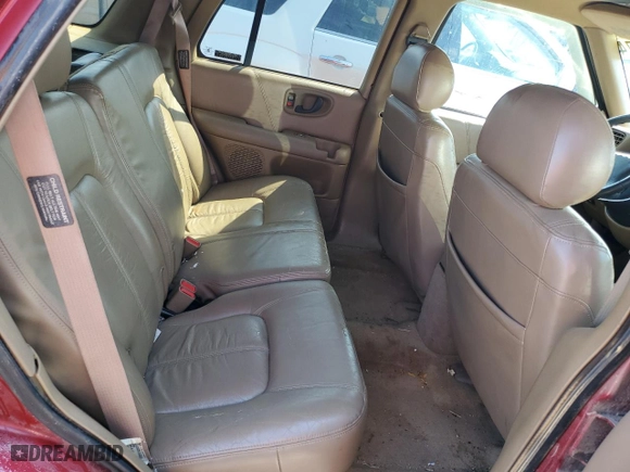 1998 Oldsmobile Bravada with VIN 1GHDT13W8W2702234, listed as a Copart auction lot 61893974 with 164,761 mi miles and Salvage Title. Bid and sale history available at carsss.com. Image 10.