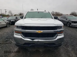 2018 Chevrolet Silverado 1500 Work Truck with VIN 1GCRCNEH8JZ357577, listed as a Copart auction lot 50401685 with 202,108 mi miles and Clean Title. Bid and sale history available at carsss.com. Image 5.