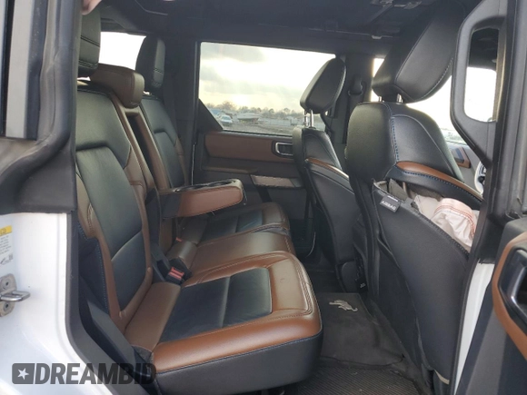 2023 Ford Bronco with VIN 1FMEE5DP5PLA95882, listed as a Copart auction lot 44057865 with 32,410 mi miles and Salvage Title. Bid and sale history available at DreamBid. Image 10.