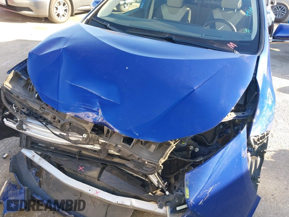 2018 Toyota Prius Two with VIN JTDKARFU2J3056932, listed as a IAAI auction lot 41637372 with 52,731 mi miles. Bid and sale history available at carsss.com. Image 5.