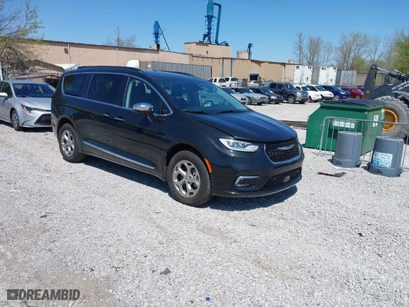 2023 Chrysler Pacifica Limited with VIN 2C4RC3GG4PR565998, listed as a IAAI auction lot 41979262 with 16,697 mi miles. Bid and sale history available at carsss.com. Image 1.