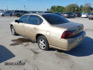 2004 Chevrolet Impala with VIN 2G1WF52E549162936, listed as a IAAI auction lot 41693716 with 192,516 mi miles and . Bid and sale history available at carsss.com. Image 3.