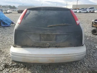 2000 Ford Focus ZX3 with VIN 3FAFP3132YR186996, listed as a Copart auction lot 41796565 with 185,283 mi miles and Salvage Title. Bid and sale history available at carsss.com. Image 6.
