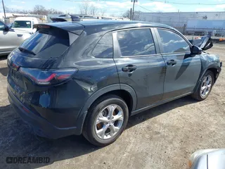 2023 Honda HR-V LX with VIN 3CZRZ2H37PM739410, listed as a IAAI auction lot 41750299 with 17,588 mi miles. Bid and sale history available at carsss.com. Image 4.