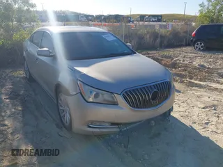 2015 Buick LaCrosse Leather with VIN 1G4GB5G38FF208621, listed as a IAAI auction lot 41828107 with 300,883 mi miles. Bid and sale history available at carsss.com. Image 1.