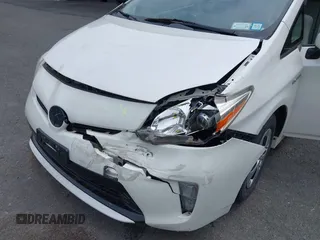 2012 Toyota Prius One z VIN JTDKN3DU3C5461466, wystawiony jako IAAI lot #42340404 z przebiegiem 130 611 mil mil oraz . Historia ofert i sprzedaży dostępna na DreamBid. Obrazek 6.