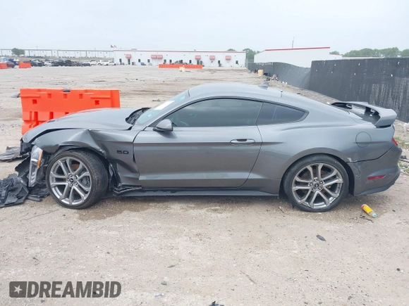 2022 Ford Mustang GT with VIN 1FA6P8CF5N5123247, listed as a IAAI auction lot 42401616 with 40,564 mi miles and . Bid and sale history available at DreamBid. Image 14.