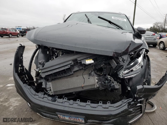 2024 Volkswagen Tiguan SEL R-Line with VIN 3VV4B7AX5RM141514, listed as a Copart auction lot 85454494 with 1,185 mi miles and Salvage Title. Bid and sale history available at carsss.com. Image 5.