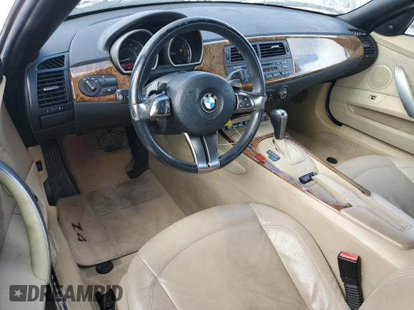 2006 BMW Z4 3.0si with VIN 4USBU53556LX00647, listed as a Copart auction lot 83436974 with 70,077 mi miles and Salvage title. Bid and sale history available at DreamBid. Image 8.