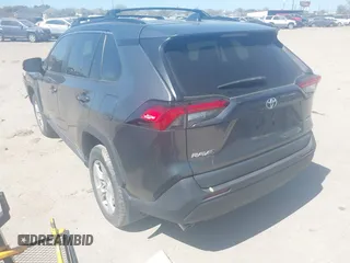 2021 Toyota RAV4 XLE with VIN 2T3W1RFV8MC118377, listed as a IAAI auction lot 41776108 with 80,217 mi miles. Bid and sale history available at carsss.com. Image 3.