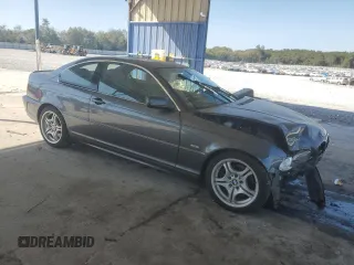 2002 BMW 3 Series 330Ci with VIN WBABN53452PH00919, listed as a Copart auction lot 77502044 with 142,226 mi miles and Salvage Title. Bid and sale history available at carsss.com. Image 4.