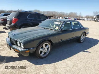 1998 Jaguar XJ with VIN SAJPX1846WC846083, listed as a Copart auction lot 45659035 with 87,447 mi miles and Clean title. Bid and sale history available at DreamBid. Image 1.