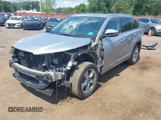 2015 Toyota Highlander Limited with VIN 5TDDKRFH1FS095798, listed as a IAAI auction lot 42656704 with 94,764 mi miles and . Bid and sale history available at DreamBid. Image 6.