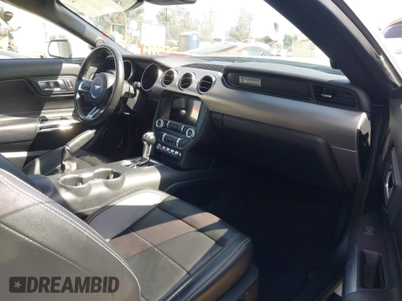 2022 Ford Mustang EcoBoost with VIN 1FATP8UH2N5103699, listed as a IAAI auction lot 41976192 with 32,919 mi miles. Bid and sale history available at carsss.com. Image 5.