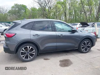 2022 Ford Escape SE with VIN 1FMCU0G68NUB17851, listed as a IAAI auction lot 42052525 with 37,004 mi miles and . Bid and sale history available at DreamBid. Image 14.