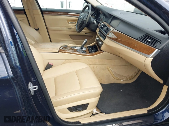 2013 BMW 5 Series 528i xDrive with VIN WBAXH5C52DD115352, listed as a IAAI auction lot 42501265 with 122,421 mi miles and . Bid and sale history available at DreamBid. Image 5.