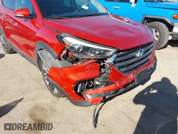 2016 Hyundai Tucson Limited with VIN KM8J33A2XGU095503, listed as a IAAI auction lot 41867884 with 73,600 mi miles. Bid and sale history available at carsss.com. Image 6.