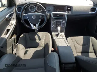 2013 Volvo S60 T5 Premier with VIN YV1612FS5D1228372, listed as a Copart auction lot 61927585 with 98,451 mi miles and Salvage title. Bid and sale history available at DreamBid. Image 8.