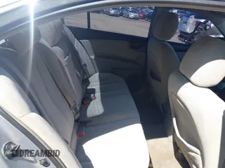 2006 Kia Optima LX z VIN KNAGE123465048221, wystawiony jako IAAI lot #41978111 z przebiegiem 195 132 mil mil oraz . Historia ofert i sprzedaży dostępna na DreamBid. Obrazek 8.