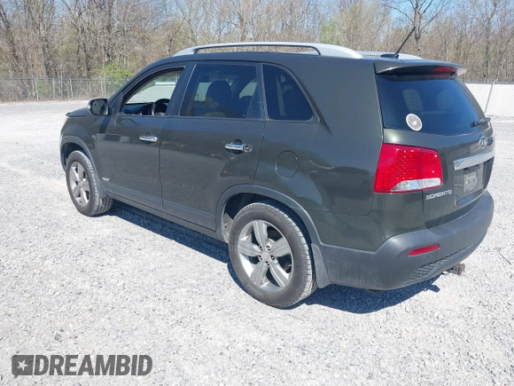 2012 Kia Sorento EX with VIN 5XYKUDA21CG245246, listed as a IAAI auction lot 41845366 with 249,513 mi miles. Bid and sale history available at carsss.com. Image 3.